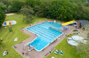 Luftbild: Freibad Sevelen