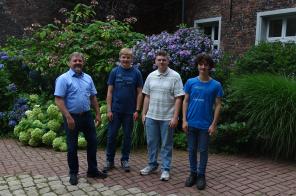 v.l.n.r.: Bürgermeister Clemens Brüx, Benno Schreiber, Philipp Rein, Ekin Schmitz
