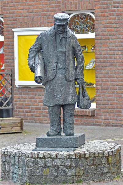 Statur von Reinhard Maria Bongartz