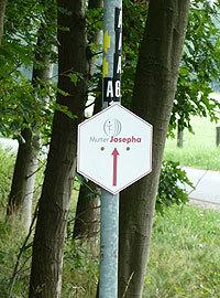 Beschilderung Mutter-Josepha-Weg